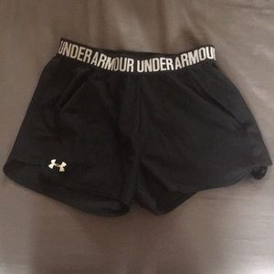 Women’s UA Play Up Under Armour shorts